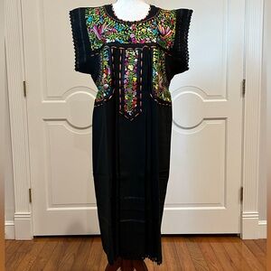 Mexican black dress, Oaxaca dress, hand embroidery dress.